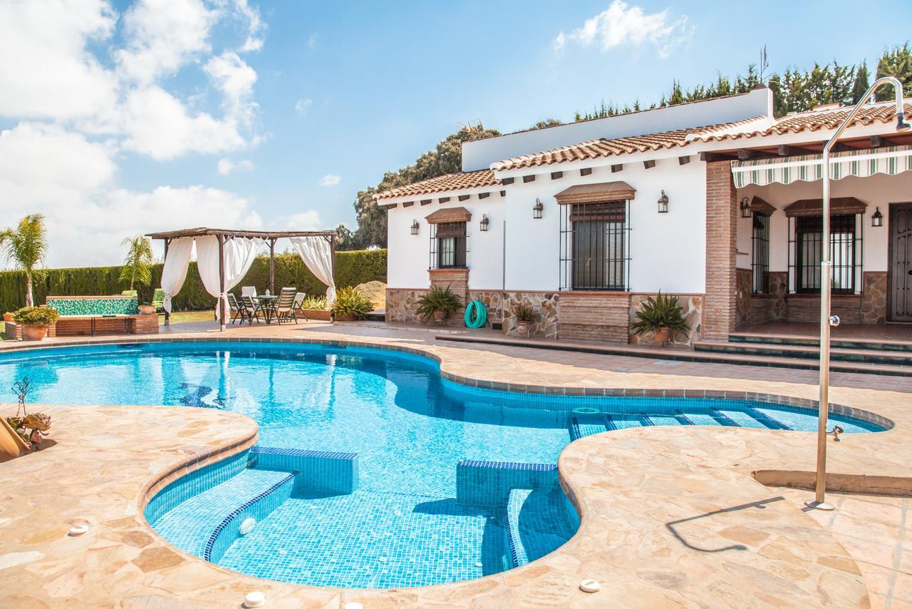 Cubo'S Villa Ruiz Alhaurin el Grande Bagian luar foto